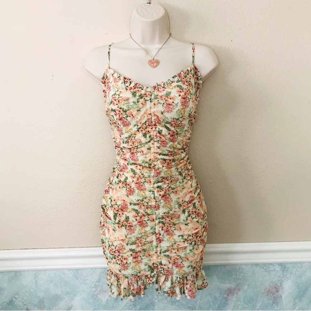 Vintage 90s Style Sexy Cream Pink Floral Bodycon Coquette Mini Dress Size Small